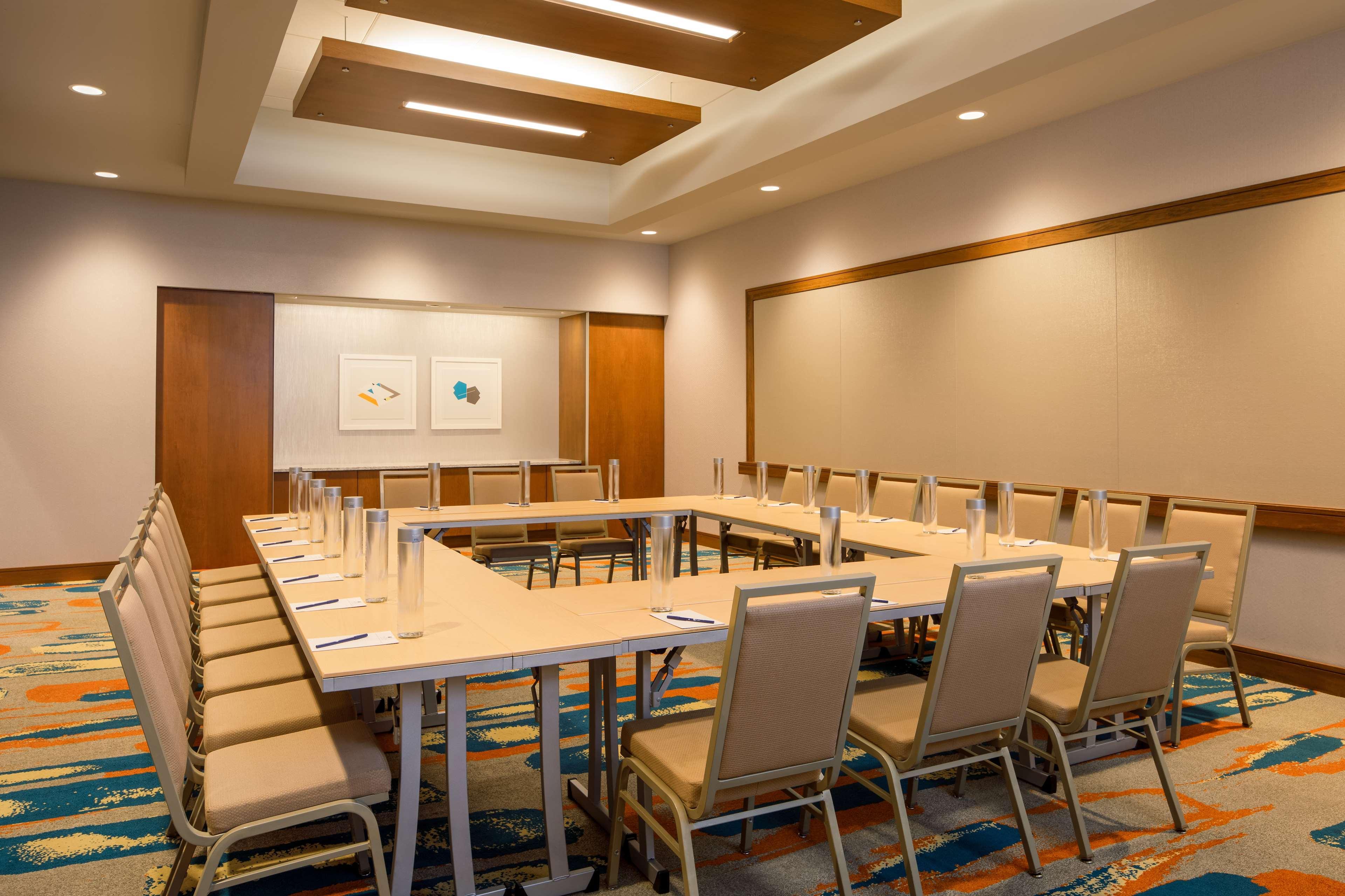 Doubletree By Hilton Pittsburgh - Cranberry Hotel Cranberry Township Exterior photo