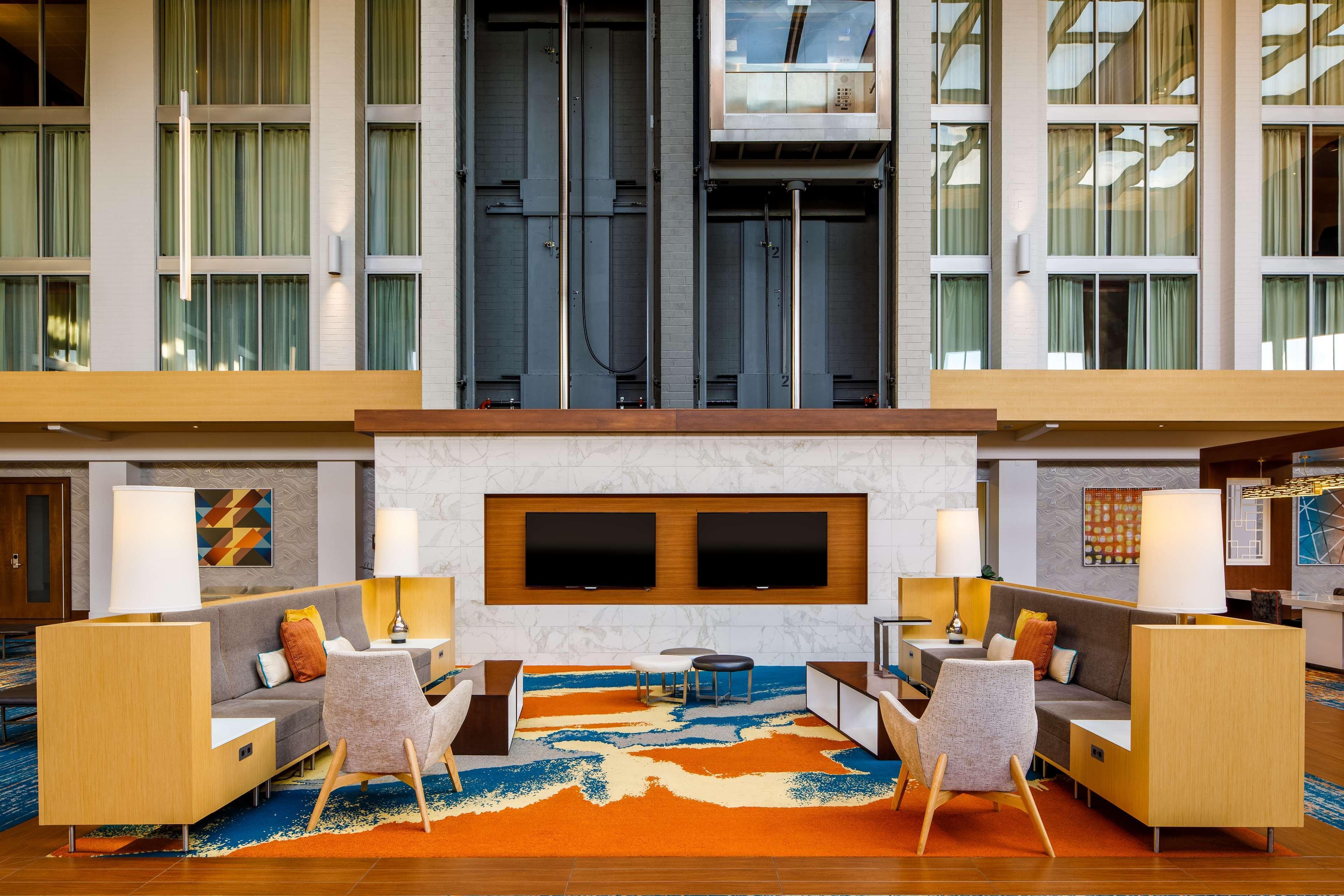 Doubletree By Hilton Pittsburgh - Cranberry Hotel Cranberry Township Exterior photo
