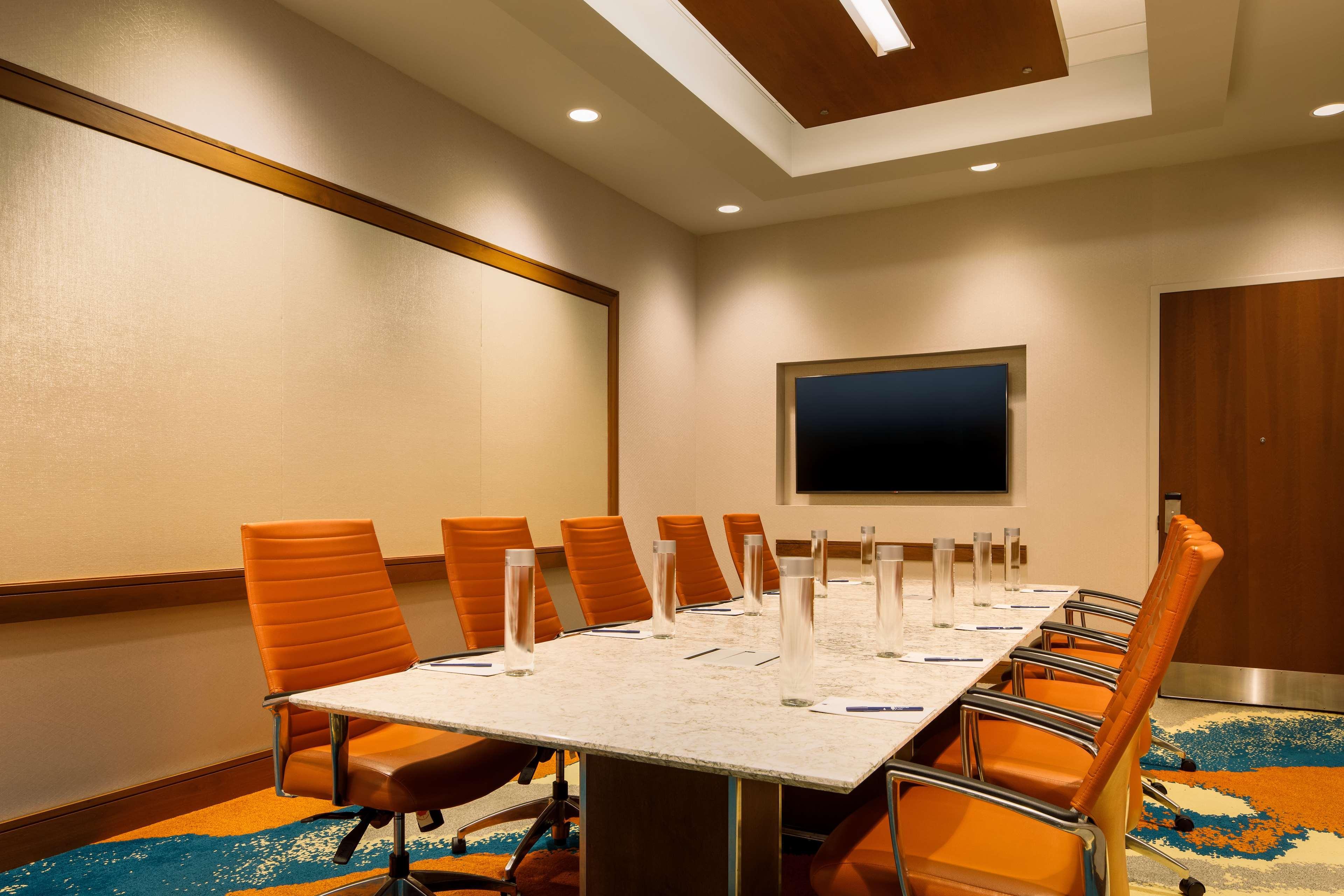 Doubletree By Hilton Pittsburgh - Cranberry Hotel Cranberry Township Exterior photo